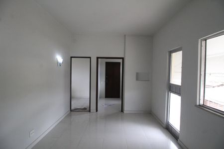 Sala de apartamento para alugar com 2 quartos, 80m² em Centro, Nilópolis