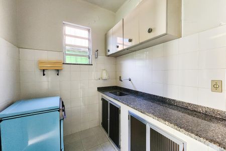 Casa de condomínio à venda com 60m², 2 quartos e 2 vagas Casa de condomínio à venda com 60m², 2 quartos e 2 vagasCozinha