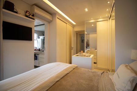 Apartamento à venda com 148m², 3 quartos e 3 vagas Apartamento à venda com 148m², 3 quartos e 3 vagasSuíte 1