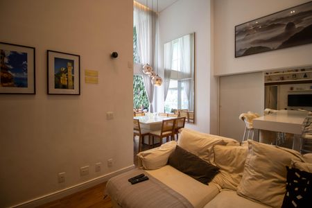 Apartamento à venda com 148m², 3 quartos e 3 vagas Apartamento à venda com 148m², 3 quartos e 3 vagasSala