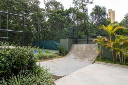 Apartamento à venda com 148m², 3 quartos e 3 vagas Apartamento à venda com 148m², 3 quartos e 3 vagasPista de skate