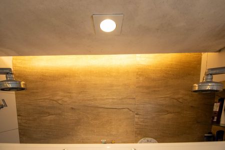 Apartamento à venda com 148m², 3 quartos e 3 vagas Apartamento à venda com 148m², 3 quartos e 3 vagasBanheiro Suíte 1