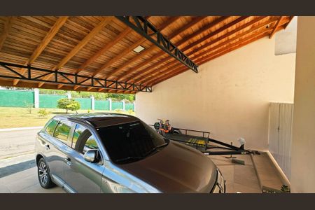 Casa de condomínio à venda com 177m², 3 quartos e 2 vagas