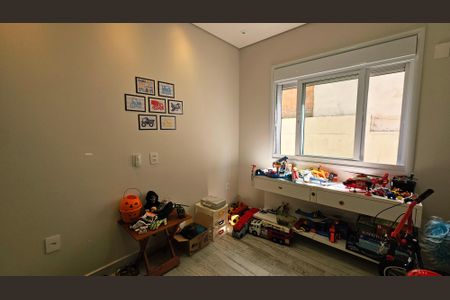 Casa de condomínio à venda com 177m², 3 quartos e 2 vagas