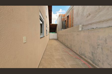 Casa de condomínio à venda com 177m², 3 quartos e 2 vagas