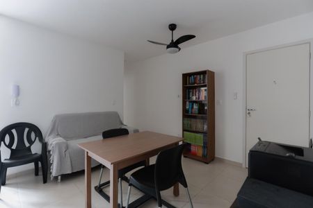 Apartamento à venda com 32m², 1 quarto e sem vaga Apartamento à venda com 32m², 1 quarto e sem vagaSala