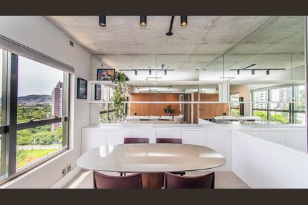 Apartamento à venda com 68m², 1 quarto e 1 vaga Apartamento à venda com 68m², 1 quarto e 1 vagaSala