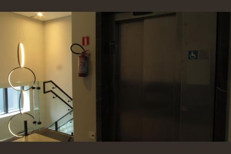 Apartamento à venda com 68m², 2 quartos e 1 vagaHall