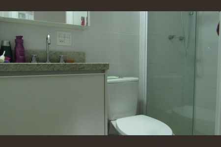 Apartamento à venda com 68m², 2 quartos e 1 vagaBanheiro da Suíte 1