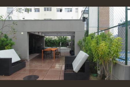 Apartamento à venda com 68m², 2 quartos e 1 vagaÁrea comum