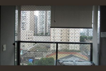 Apartamento à venda com 68m², 2 quartos e 1 vagaSala - Varanda