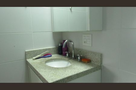 Apartamento à venda com 68m², 2 quartos e 1 vagaBanheiro da Suíte 1