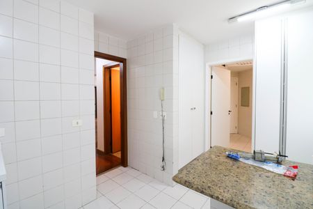 Apartamento para alugar com 165m², 3 quartos e 3 vagas