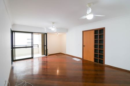 Apartamento para alugar com 3 quartos, 165m² em Brooklin, São Paulo
