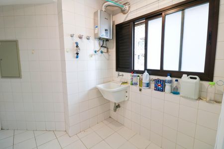 Apartamento para alugar com 165m², 3 quartos e 3 vagas