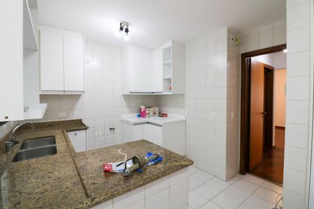 Apartamento para alugar com 165m², 3 quartos e 3 vagas