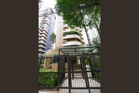 Apartamento para alugar com 165m², 3 quartos e 3 vagas