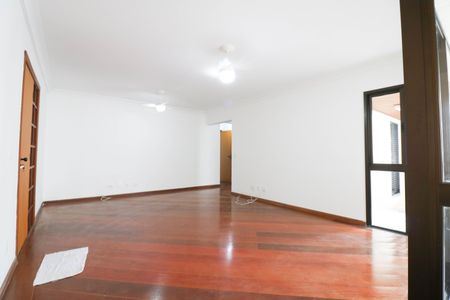Apartamento para alugar com 3 quartos, 165m² em Brooklin, São Paulo