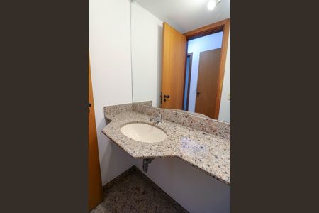 Apartamento para alugar com 165m², 3 quartos e 3 vagas