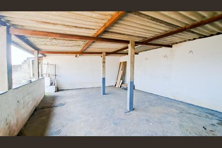 Casa para alugar com 80m², 2 quartos e 1 vagaÁrea de Serviço