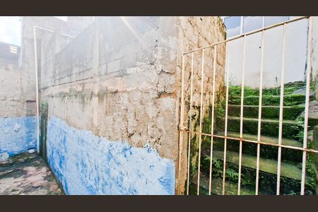 Casa para alugar com 80m², 2 quartos e 1 vagaQuintal