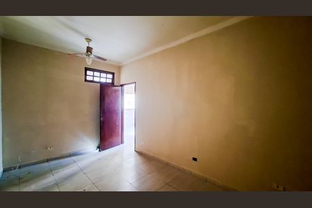 Casa para alugar com 80m², 2 quartos e 1 vagaQuarto 1