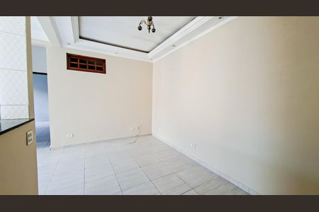 Casa para alugar com 80m², 2 quartos e 1 vagaSala