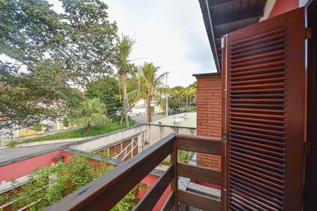 Casa para alugar com 176m², 4 quartos e 4 vagas