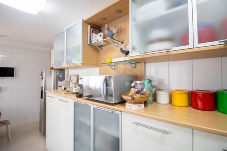 Apartamento à venda com 173m², 3 quartos e 3 vagasCozinha 