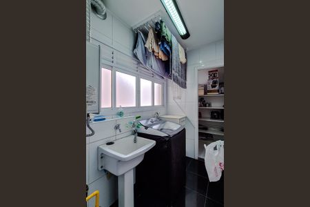 Apartamento à venda com 127m², 2 quartos e sem vaga Apartamento à venda com 127m², 2 quartos e sem vagaÁrea de Serviço