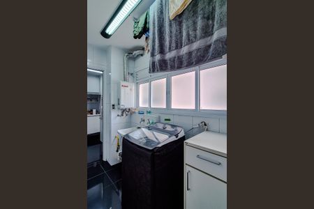 Apartamento à venda com 127m², 2 quartos e sem vaga Apartamento à venda com 127m², 2 quartos e sem vagaÁrea de Serviço