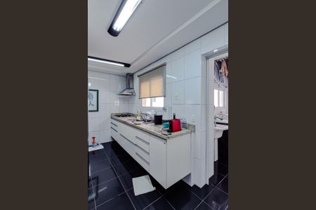 Apartamento à venda com 127m², 2 quartos e sem vaga Apartamento à venda com 127m², 2 quartos e sem vagaCozinha