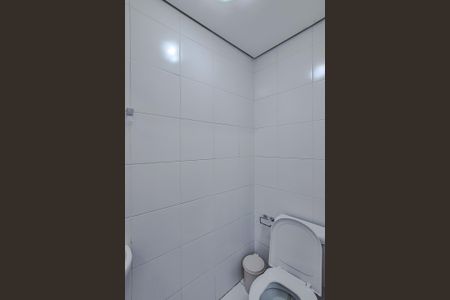 Apartamento à venda com 127m², 2 quartos e sem vaga Apartamento à venda com 127m², 2 quartos e sem vagaBanheiro de serviço