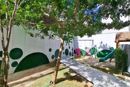 Apartamento à venda com 96m², 2 quartos e 1 vaga Apartamento à venda com 96m², 2 quartos e 1 vagaÁrea Comum - Playground