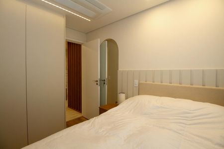 Apartamento à venda com 96m², 2 quartos e 1 vaga Apartamento à venda com 96m², 2 quartos e 1 vagaQuarto