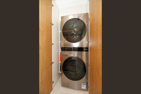 Apartamento à venda com 96m², 2 quartos e 1 vaga Apartamento à venda com 96m², 2 quartos e 1 vagaMaquina de Lavar e Secar