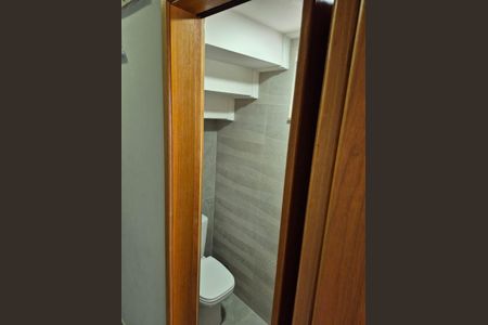 Casa à venda com 127m², 3 quartos e 2 vagasBanheiro