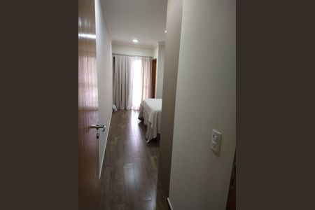 Casa à venda com 127m², 3 quartos e 2 vagasQuarto