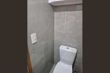 Casa à venda com 127m², 3 quartos e 2 vagasBanheiro