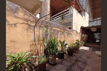 Casa para alugar com 70m², 1 quarto e sem vaga Casa para alugar com 70m², 1 quarto e sem vagaEntrada