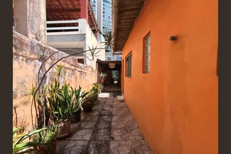 Casa para alugar com 70m², 1 quarto e sem vaga Casa para alugar com 70m², 1 quarto e sem vagaEntrada