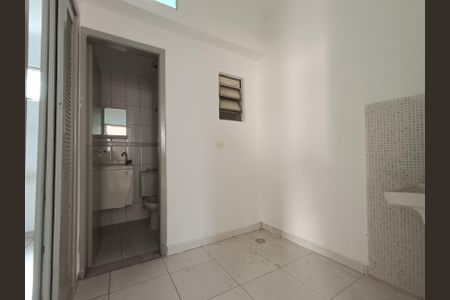 Casa para alugar com 70m², 1 quarto e sem vaga