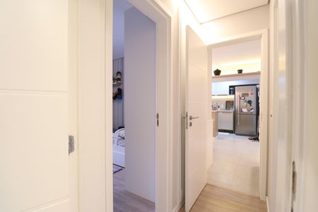 Apartamento à venda com 75m², 2 quartos e 2 vagasCorredor