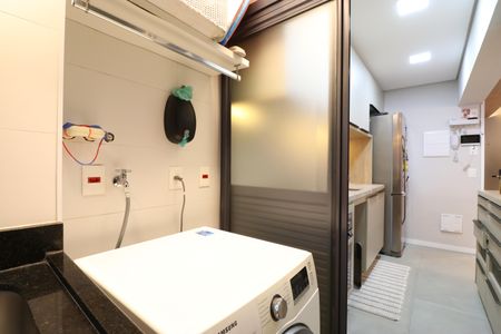 Apartamento à venda com 75m², 2 quartos e 2 vagasCozinha e Área de Serviço