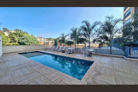 Apartamento à venda com 75m², 2 quartos e 2 vagasÁrea comum - Piscina