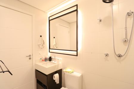 Apartamento à venda com 75m², 2 quartos e 2 vagasBanheiro Social