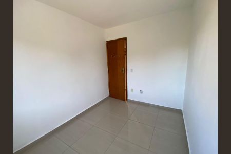 Apartamento para alugar com 42m², 2 quartos e 1 vaga Apartamento para alugar com 42m², 2 quartos e 1 vagaQuarto