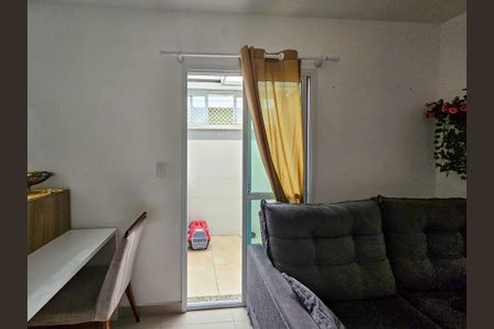 Apartamento à venda com 47m², 2 quartos e 2 vagasSala/Cozinha