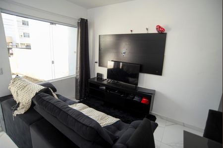 Sala de kitnet/studio para alugar com 1 quarto, 50m² em Jardim Algarve, Viamão