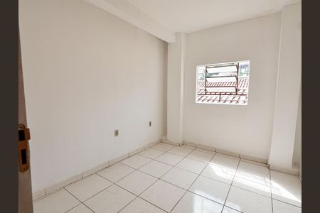 Quarto 1 de casa para alugar com 2 quartos, 80m² em Palmeiras, Belo Horizonte